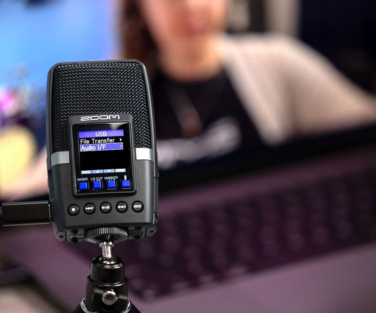 Zoom H2essential